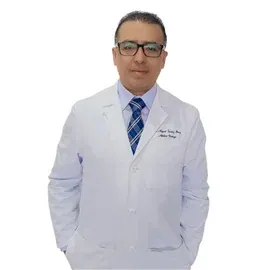 Dr. Miguel Suárez